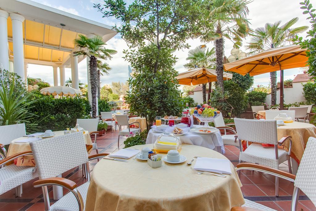 Hotel Gambrinus Cervia Exterior photo